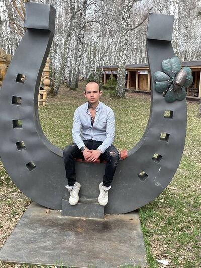  -,   Wolf, 24 ,   ,   