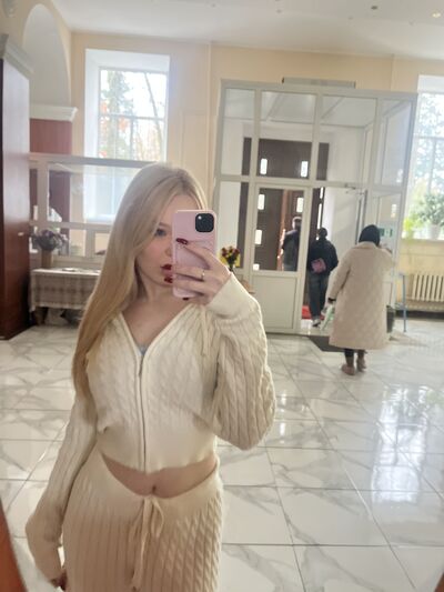  ,   Nastyusha, 18 ,   ,   