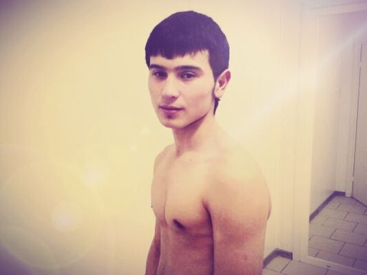  -,   Aziz, 31 ,   