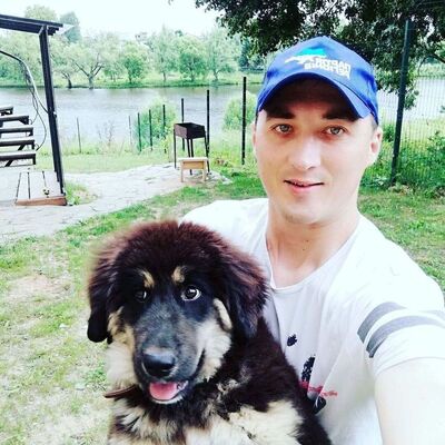  ,   Adrian, 32 ,   ,   , c , 