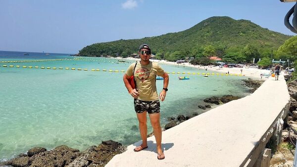  Rosny-sous-Bois,   Djoni, 39 ,   ,   