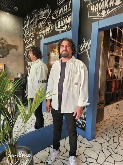  ,   Mehmet, 41 ,   ,   