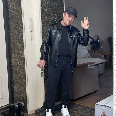  ,   Evgenii, 49 ,   c 