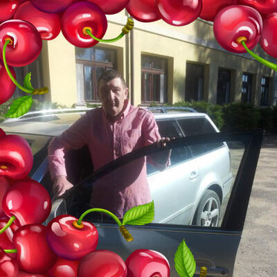  ,   Vladimirs, 51 ,   
