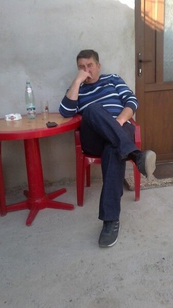  ,   Tengo, 64 ,   