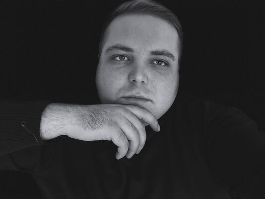  ,   Aleksandr, 25 ,   ,   