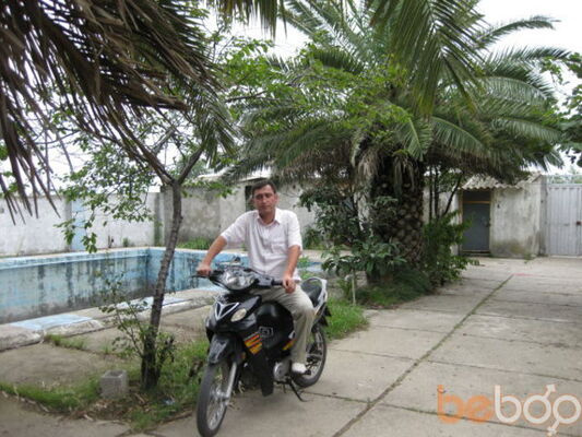  ,   Faruh, 49 ,  