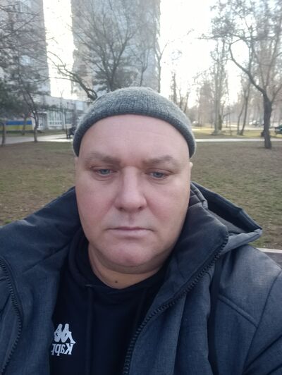  ,   Evjenie, 47 ,   ,   