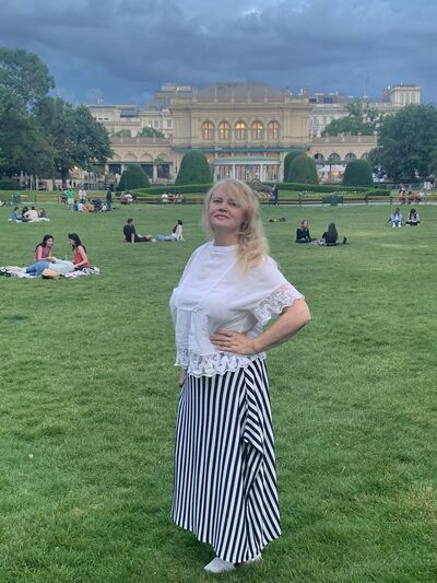  ,   Valentine, 57 ,     , c 