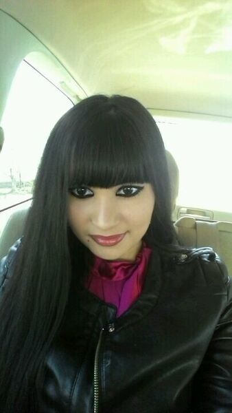  ,   Keroline, 31 ,   c , 