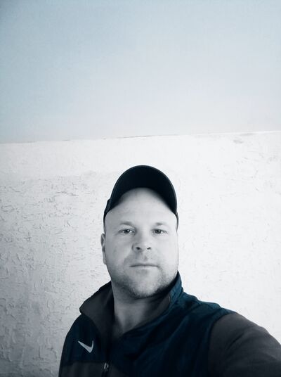  ,   Ruslan, 36 ,   c 