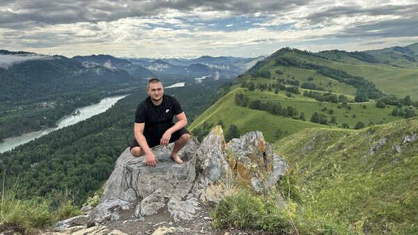  ,   Ivan, 27 ,   ,   