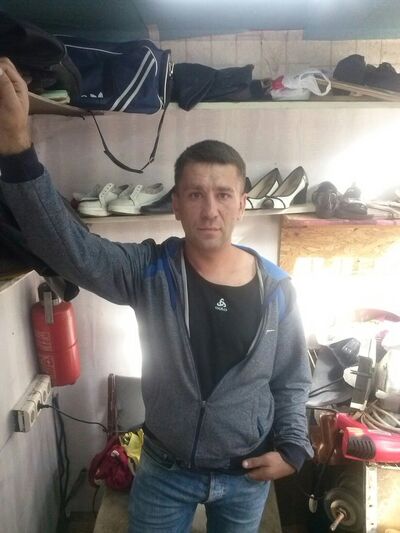  ,   Vovik, 41 ,   ,   , c 