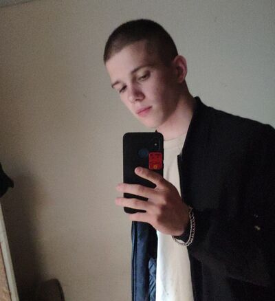  ,   Kirill, 21 ,   ,   