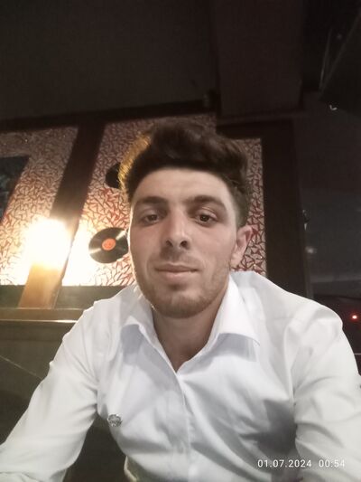  ,   Ikram, 23 ,   ,   