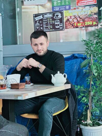  ,   Elxan, 32 ,   ,   , c 
