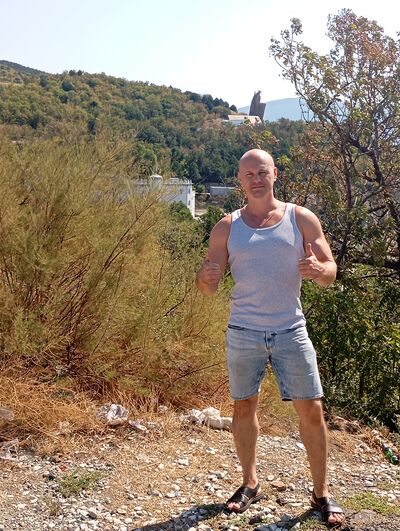  ,   Ivan, 39 ,   ,   