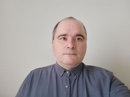  ,   Eugene, 42 ,   c 