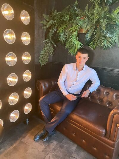  ,   Alexander, 28 ,   ,   , c , 