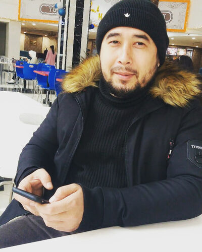  ,   Azizbek, 35 ,   ,   