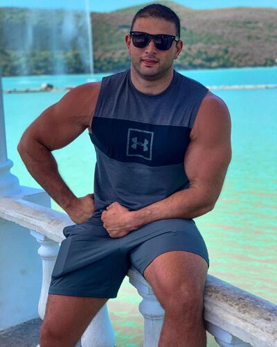  ,   Vlad, 38 ,   ,   , c , 