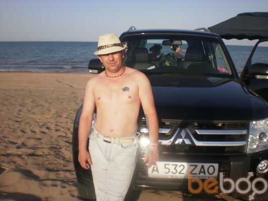  ,   Alexx, 51 ,   ,   , c , 