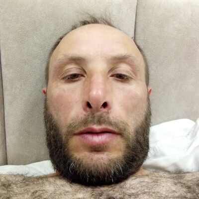  ,   Gevorg, 40 ,   ,   