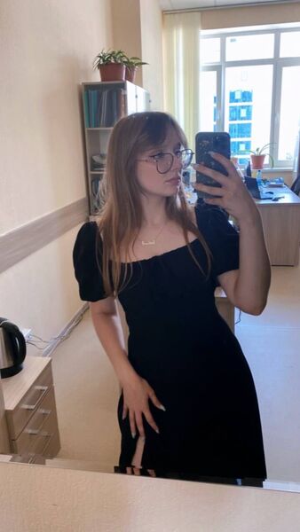  Hong Kong,   Alesya, 23 ,   ,   