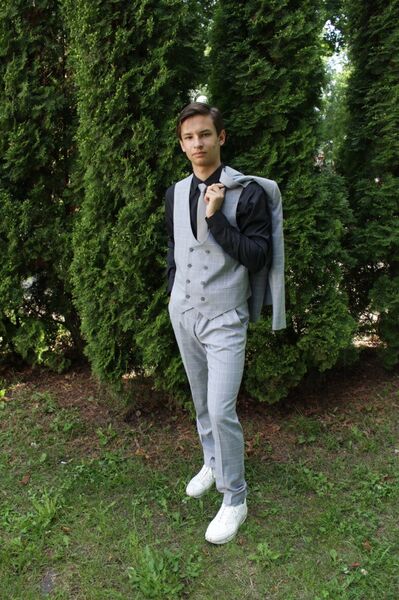  ,   Dank, 18 ,   ,   