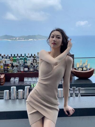  ,   Molly, 33 ,   ,   