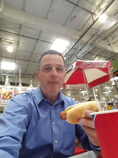  ,   Williamjames, 56 ,     , c 