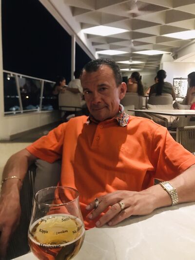  Limassol,   , 52 ,     , c 