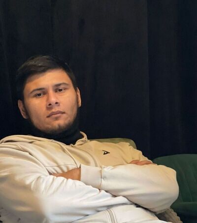  ,   Akbar, 23 ,     , c 