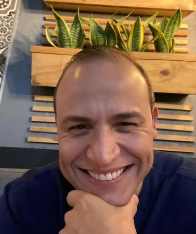  ,   Liam, 52 ,   ,   