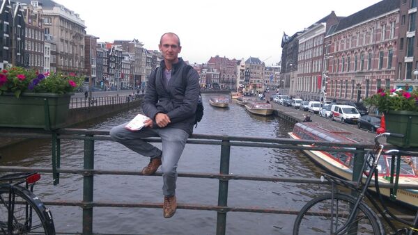  ,   Cergei, 42 ,   