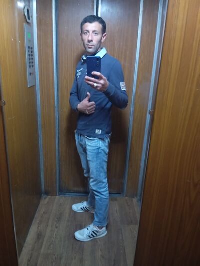  ,   Ashot, 38 ,   ,   