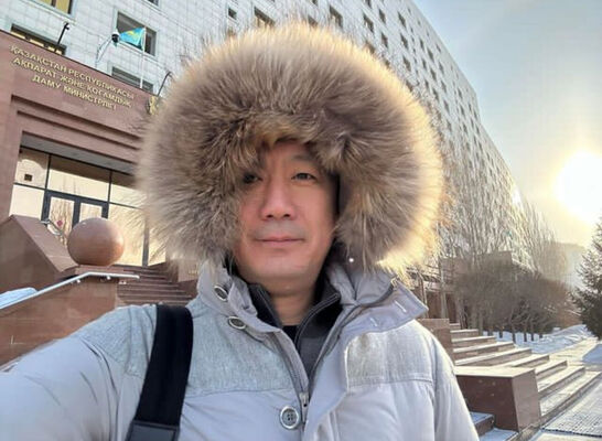  ,   Chin Minsu, 65 ,     , c 