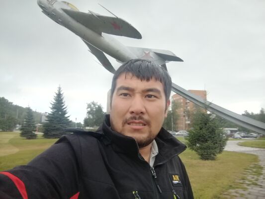   ,   Bahromjon, 30 ,   ,   , c , 
