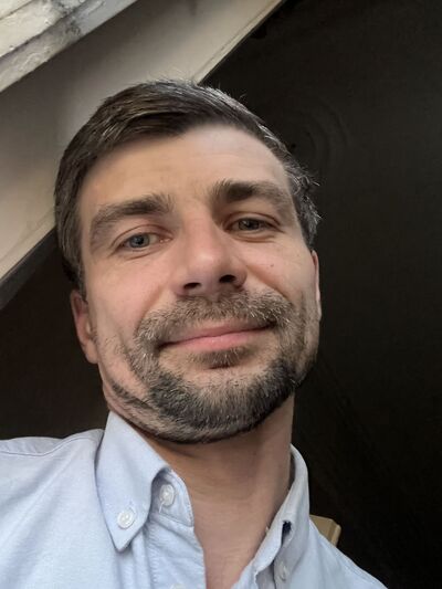  ,   Mikhail, 37 ,   ,   