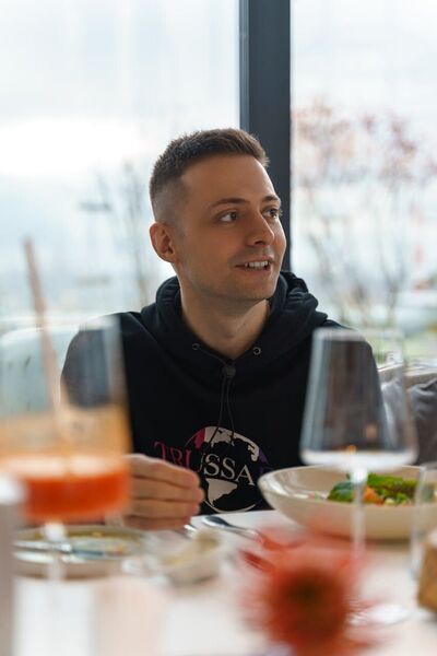 ,   Dmitriy, 30 ,   ,   
