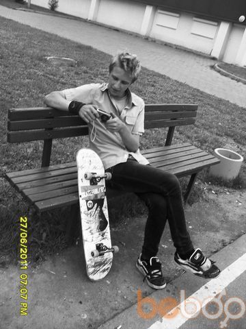  ,   Oleg, 32 ,  