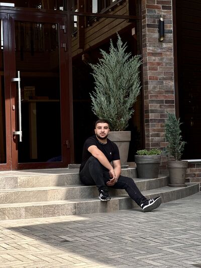  ,   Robert, 24 ,   ,   