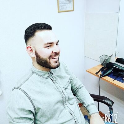  ,   Mustafa, 32 ,   ,   , c 