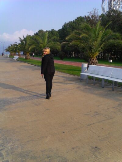  ,   Sex tika, 32 ,   ,   , c 