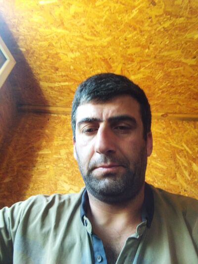  ,   Artur, 39 ,   ,   , c 