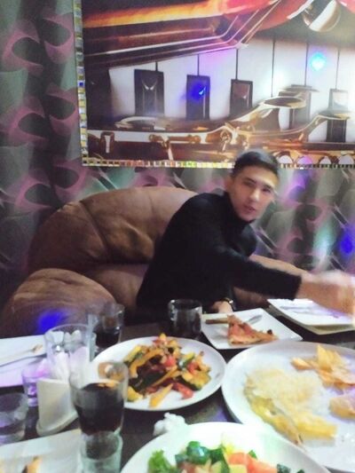  ,   Sanzhar, 28 ,   ,   , c 