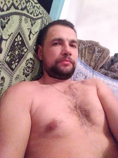  ,   Viktor, 34 ,   ,   