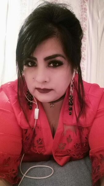  ,   Leyla, 39 ,   ,   , c 