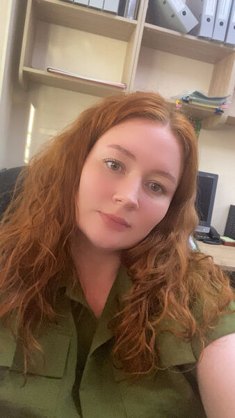  ,   Anna, 33 ,     , c 
