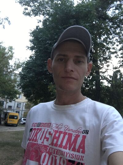  ,   Yuriy, 39 ,   ,   